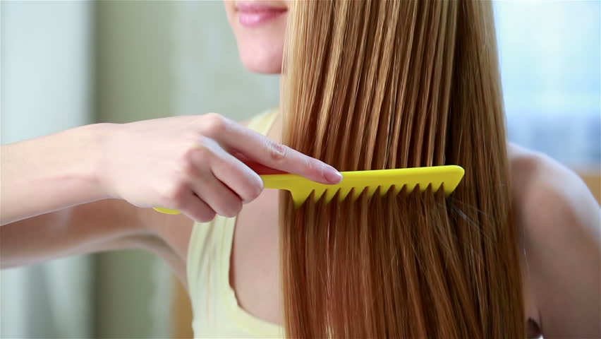  combing prevents hair loss